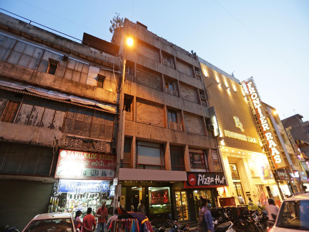 Oyo 13541 Otani Hotel Delhi  Exteriör bild